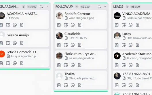 Quadro de CRM com as colunas Inbox, Aguardando pagamento, Follow-up e Leads